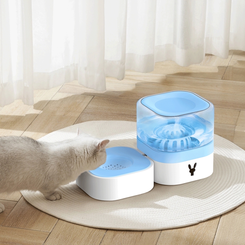 NOBLEZA DISTRIBUTORE D'ACQUA PER CANI E GATTI AUTOMATICO CON FILTRO LT 1,8